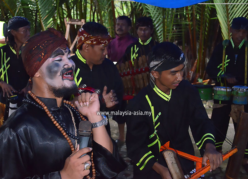 thek-thek The Kenthongan of Central Java