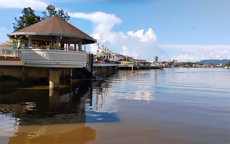 lawas-waterfront What to do in Lawas