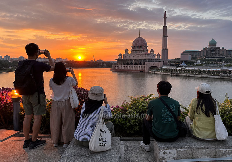 dusking-tourism Best Places for Dusking in Malaysia